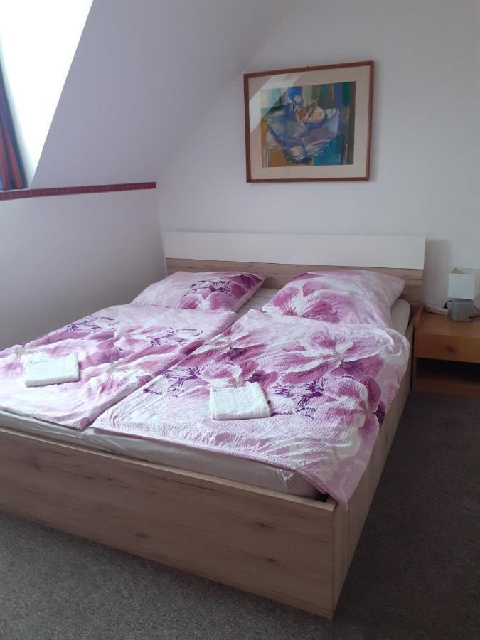 Lajtos Vendégház Hajdúszoboszló Esterno foto